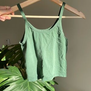 ARQ Crop Tank in FERN Size S (Archived Color!)